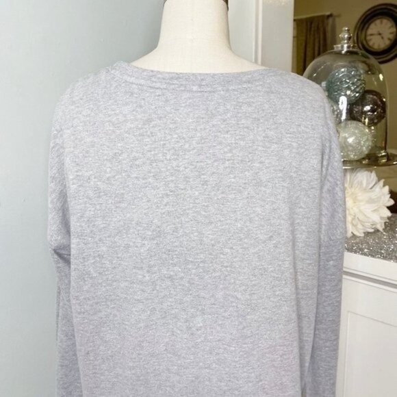 Tommy Hilfiger Logo Crewneck Sweatshirt Pullover Gray Size Medium - Picture 9 of 13